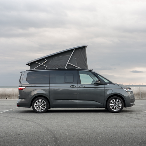 2025 Volkswagen California e-Hybrid Side View