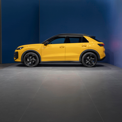 2026 Volkswagen T-Roc Side View