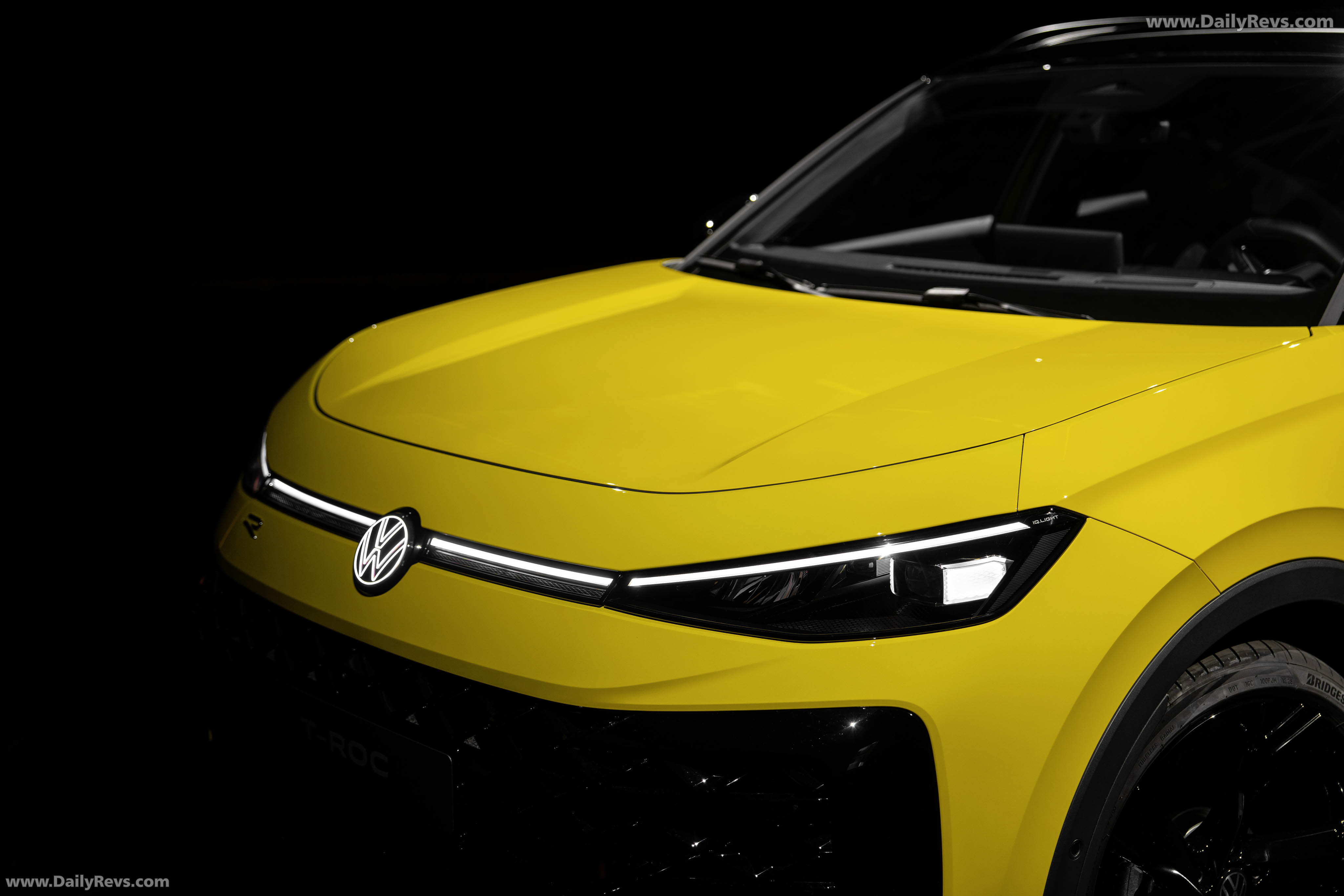 2026 Volkswagen T-Roc Exterior