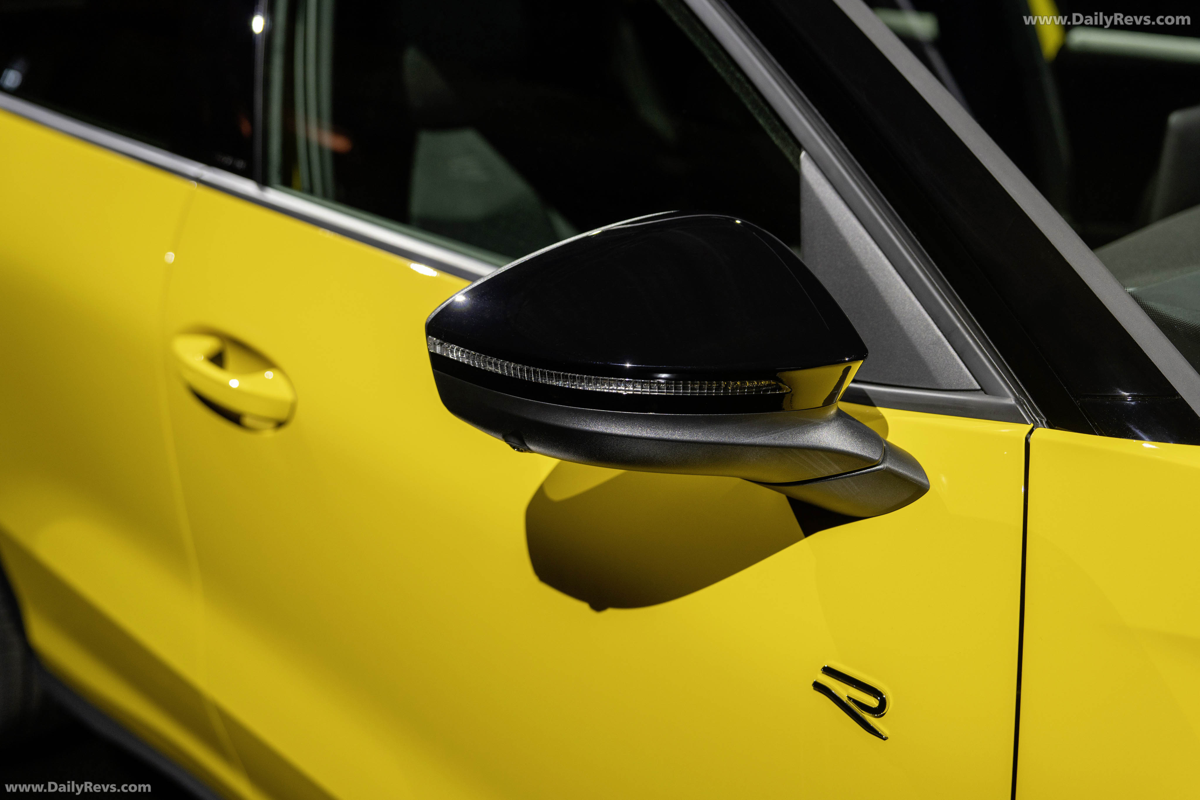 2026 Volkswagen T-Roc Exterior