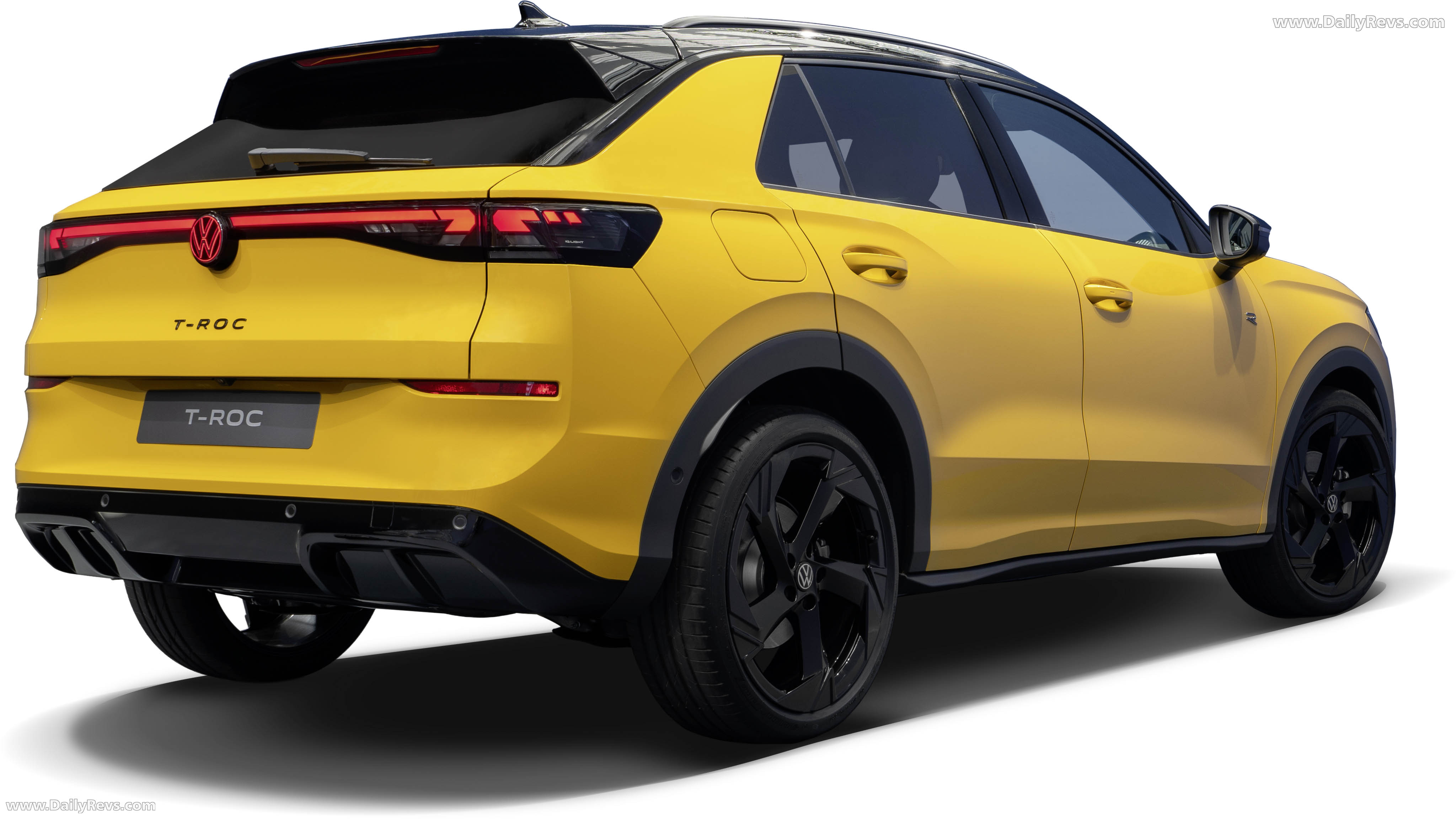 2026 Volkswagen T-Roc Rear View