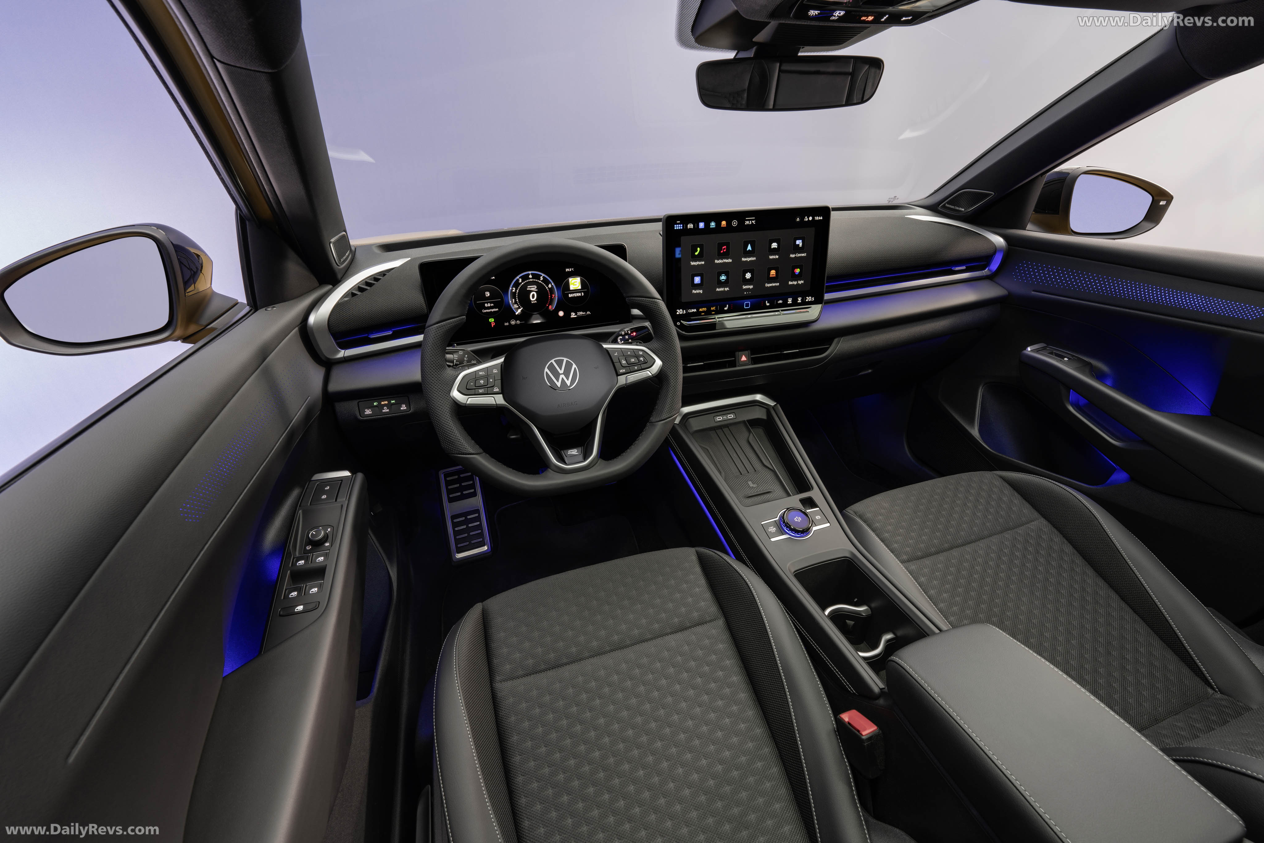 2026 Volkswagen T-Roc Interior