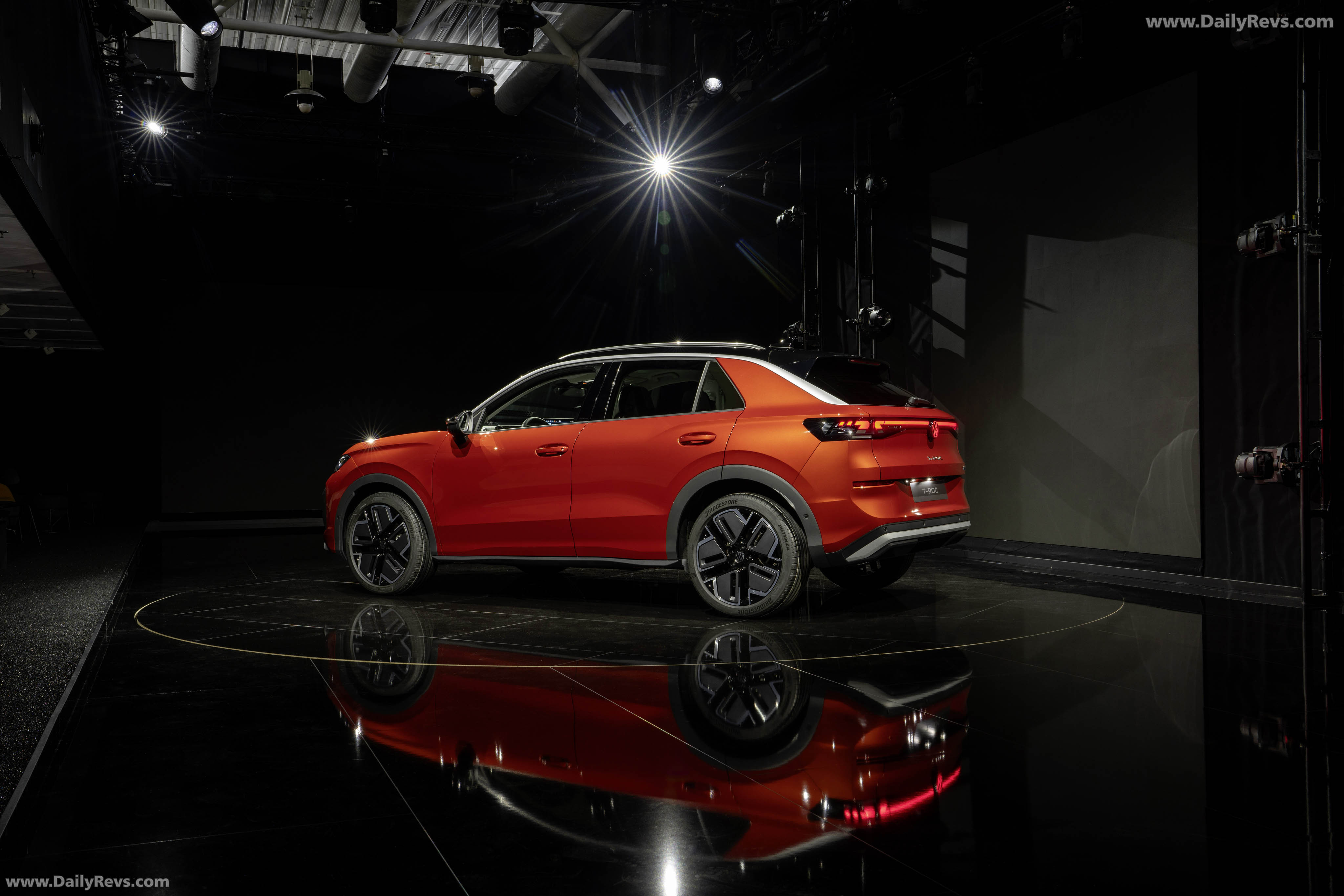 2026 Volkswagen T-Roc eTSI Rear View
