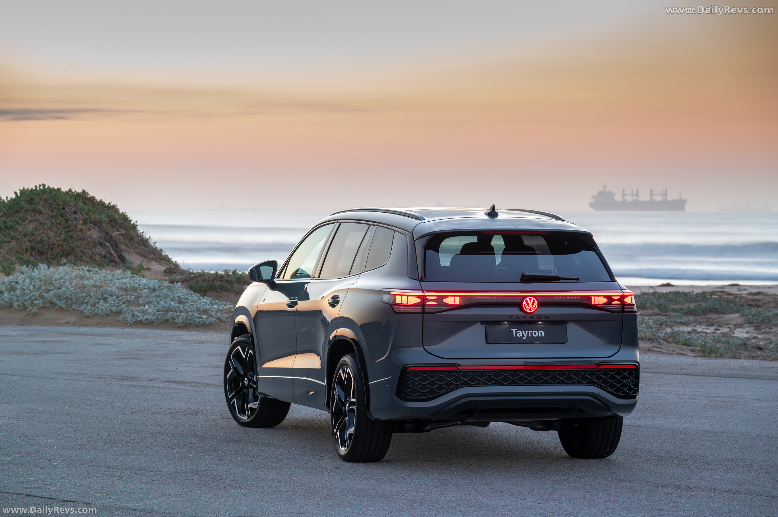 2025 Volkswagen Tayron South African Version Rear View
