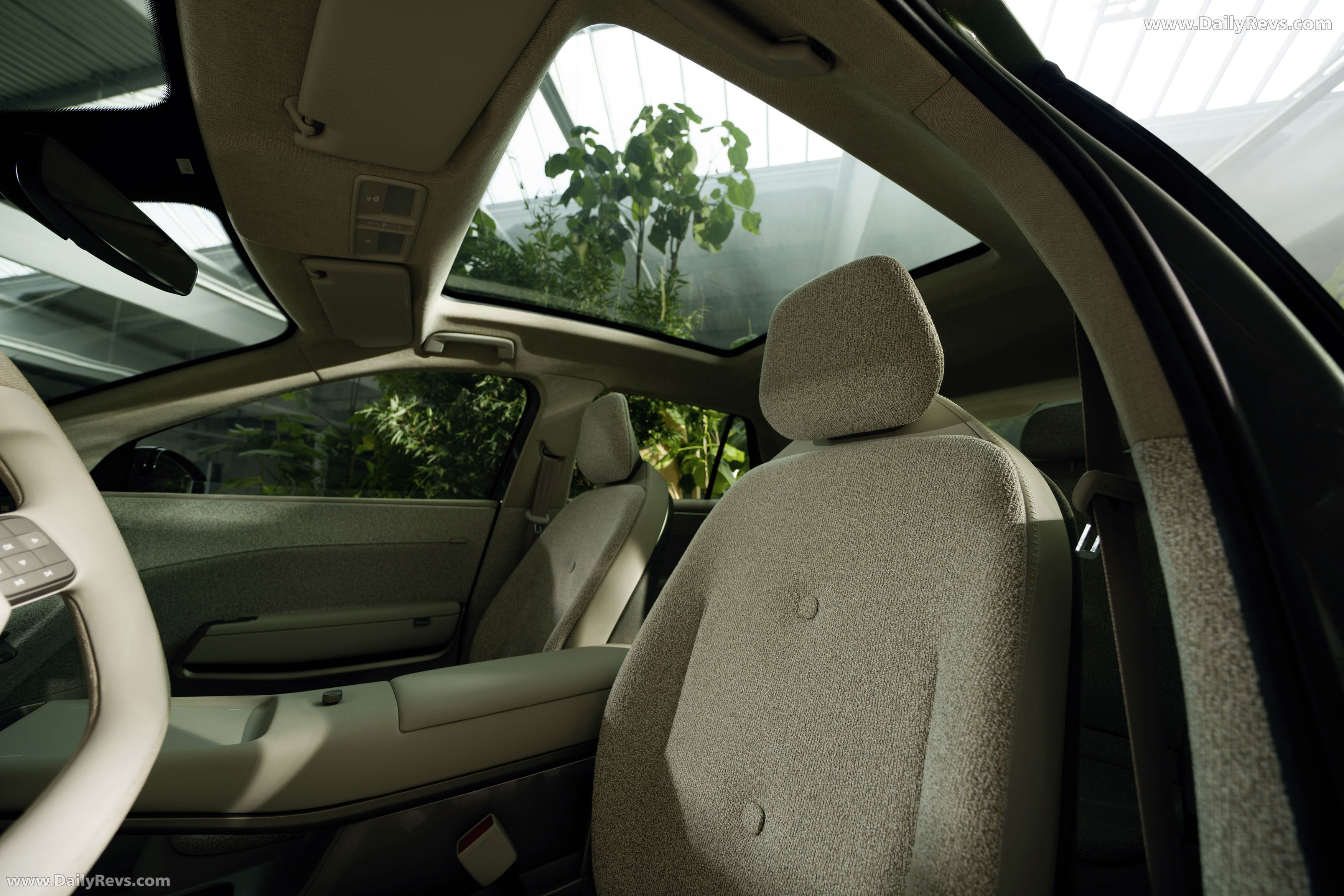 2025 Volkswagen ID. CROSS Concept Interior