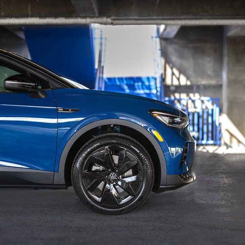 2025 Volkswagen ID.4 Black Package Exterior
