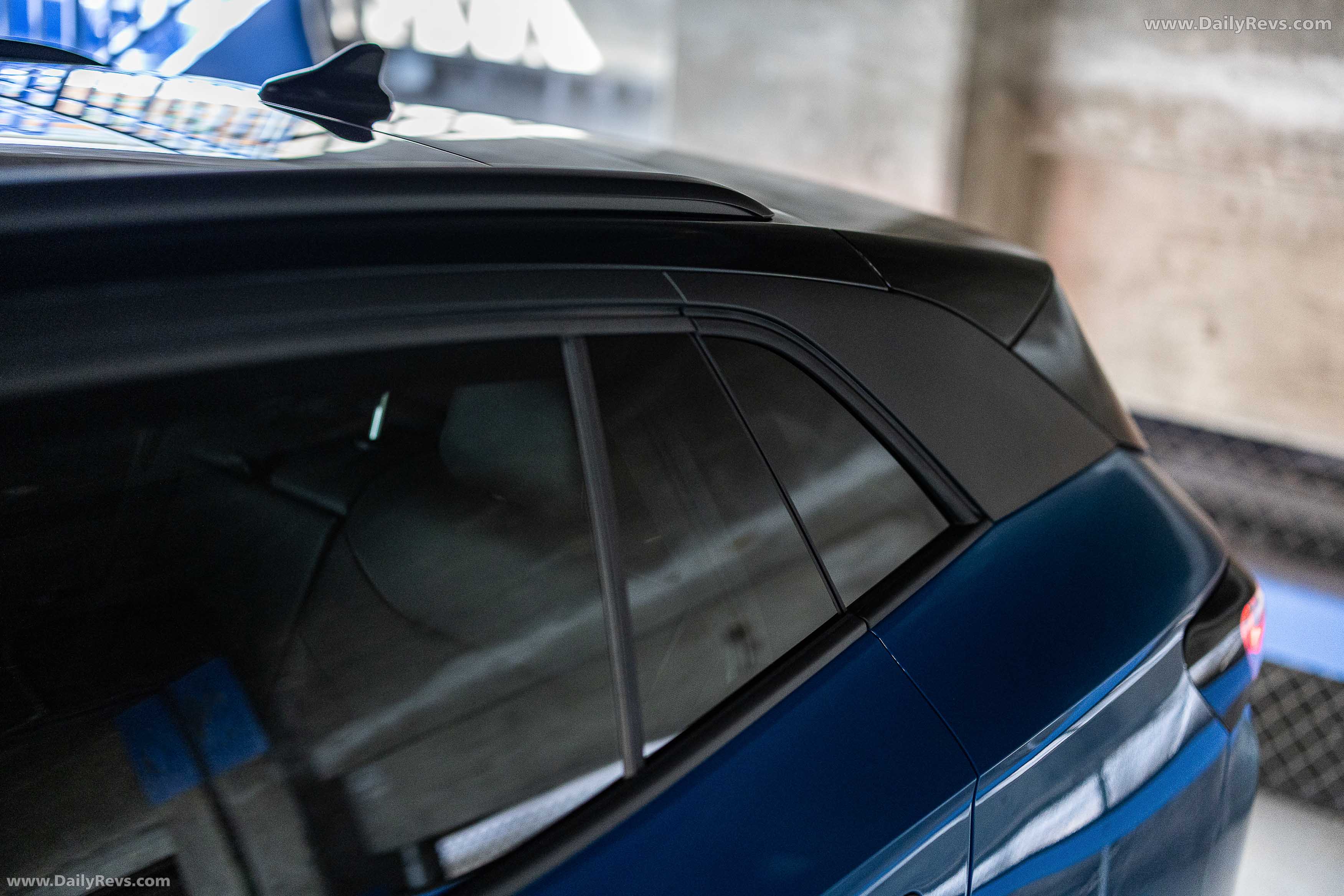 2025 Volkswagen ID.4 Black Package Exterior