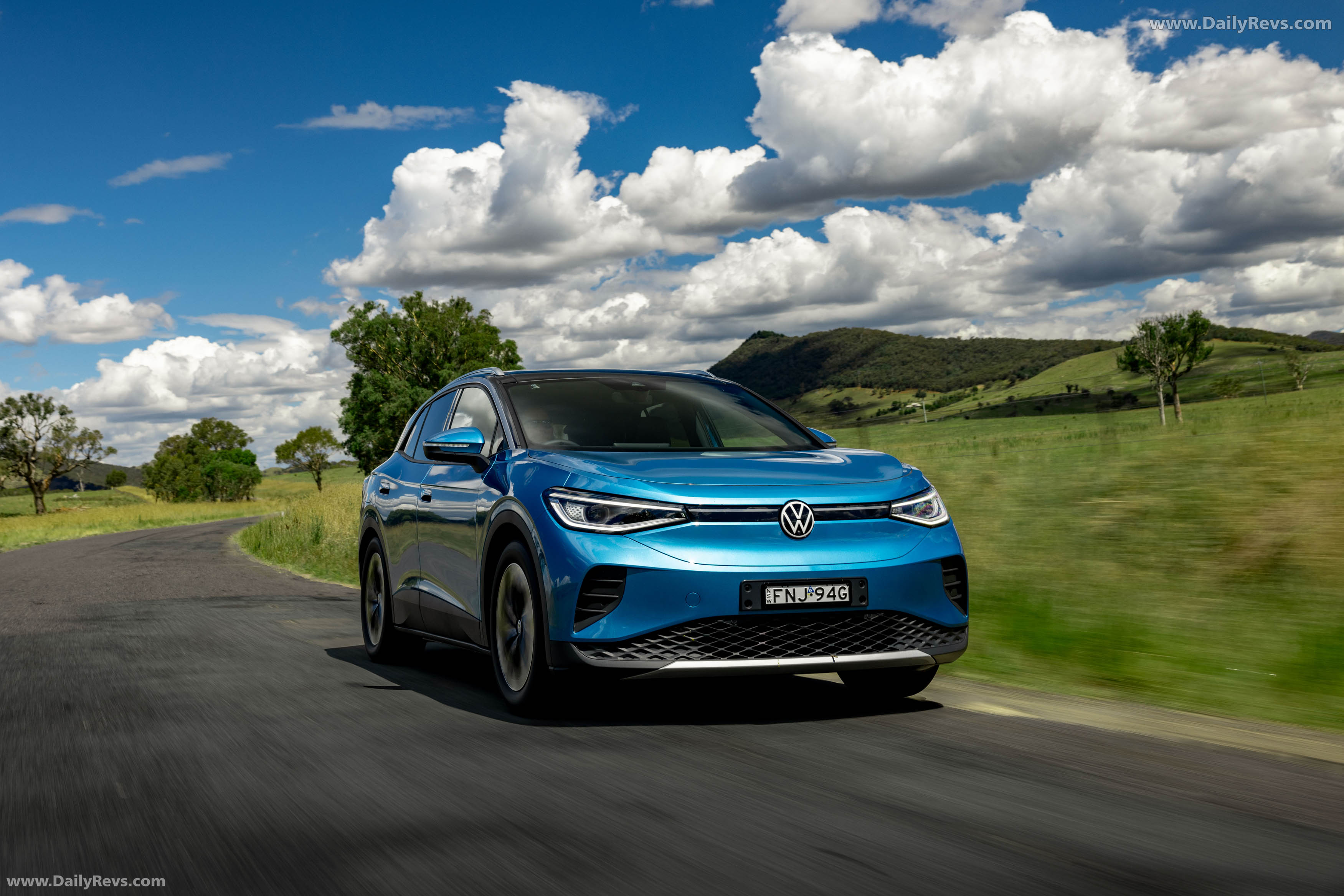 2025 Volkswagen ID.4 Pro Australian Version Front View