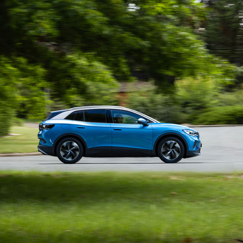 2025 Volkswagen ID.4 Pro Australian Version Side View