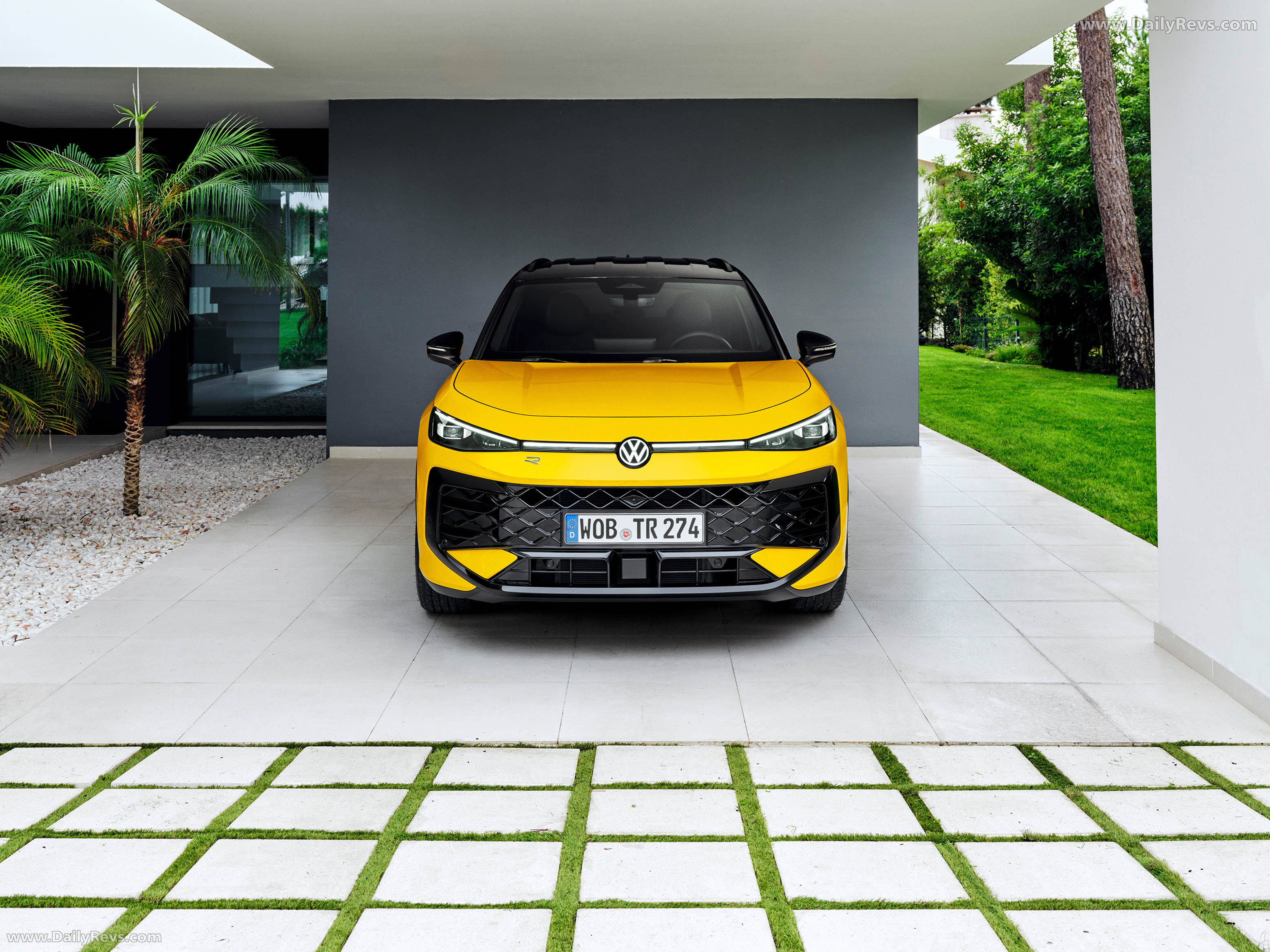 2026 Volkswagen T-Roc R-Line Front View