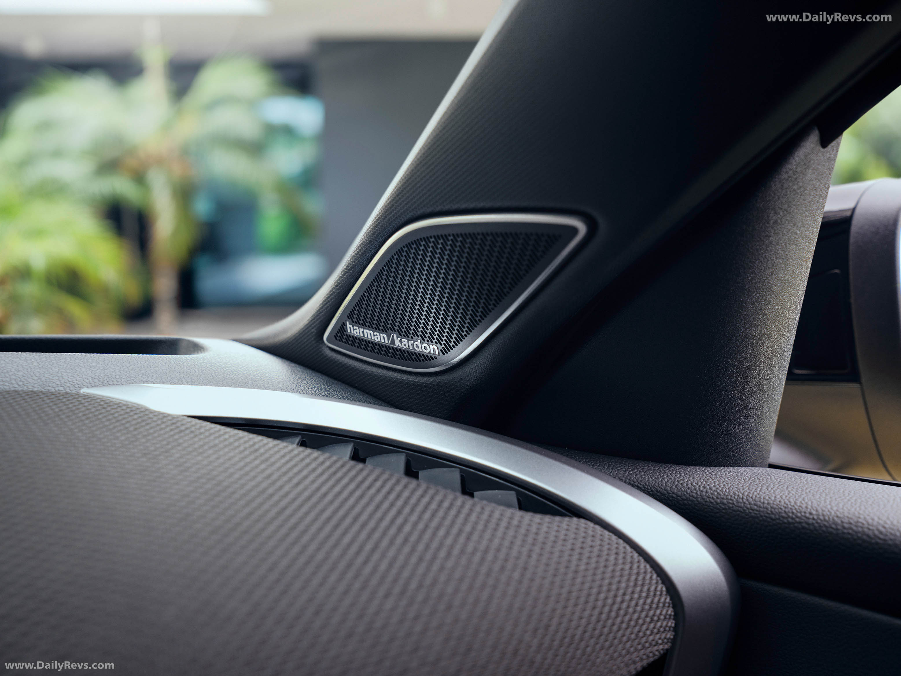 2026 Volkswagen T-Roc R-Line Interior