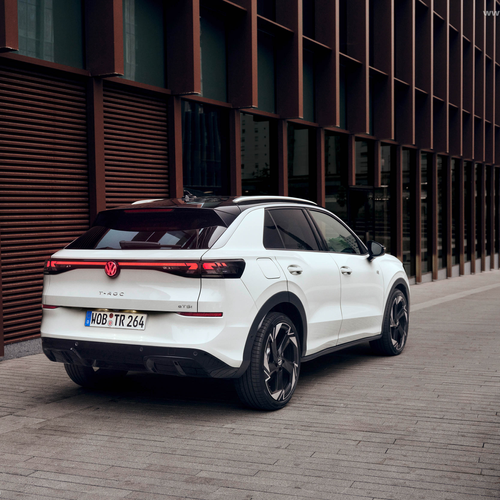 2026 Volkswagen T-Roc eTSI R-Line Rear View