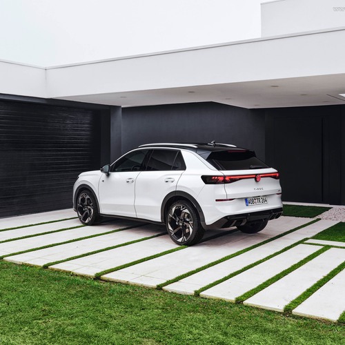 2026 Volkswagen T-Roc eTSI R-Line Rear View
