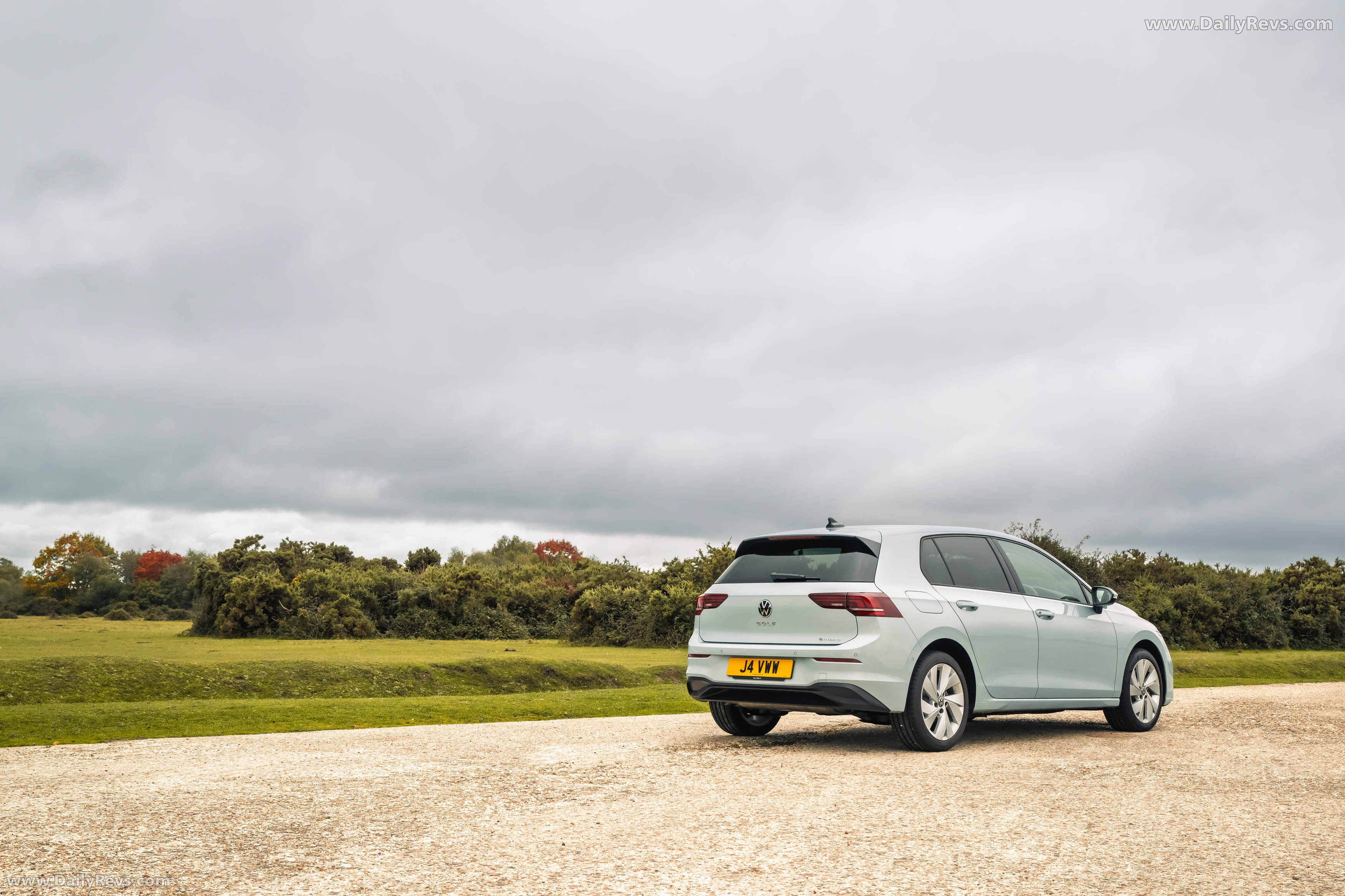 2025 Volkswagen Golf Match eHybrid Rear View