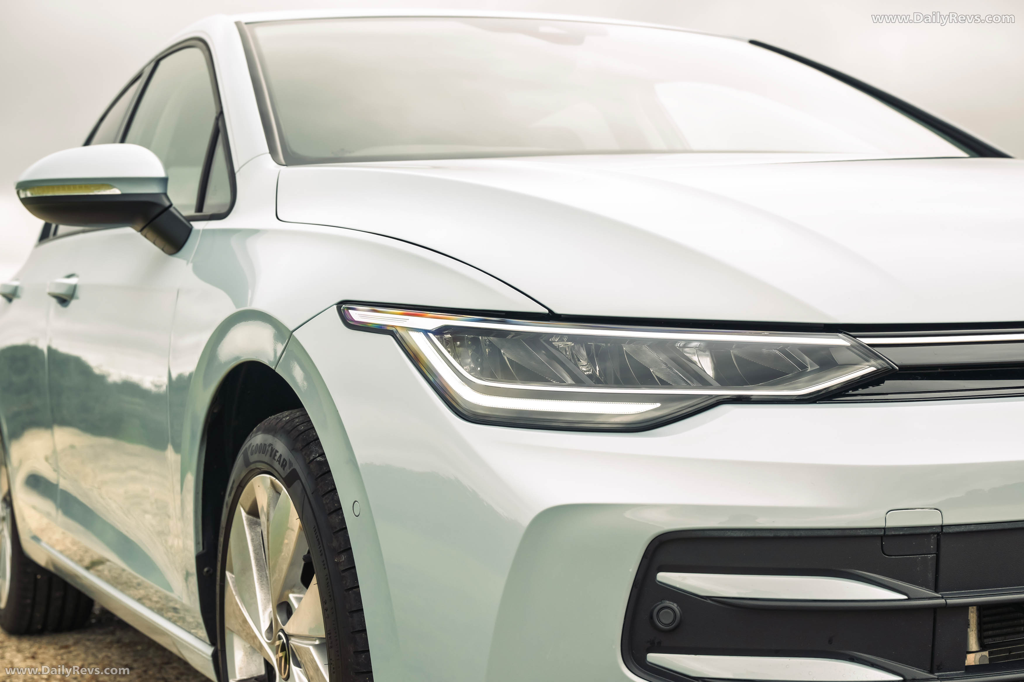 2025 Volkswagen Golf Match eHybrid Top View