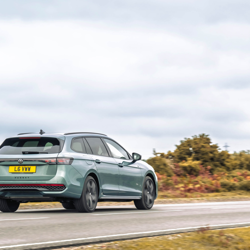 2025 Volkswagen Passat Black Edition eHybrid UK Version Rear View