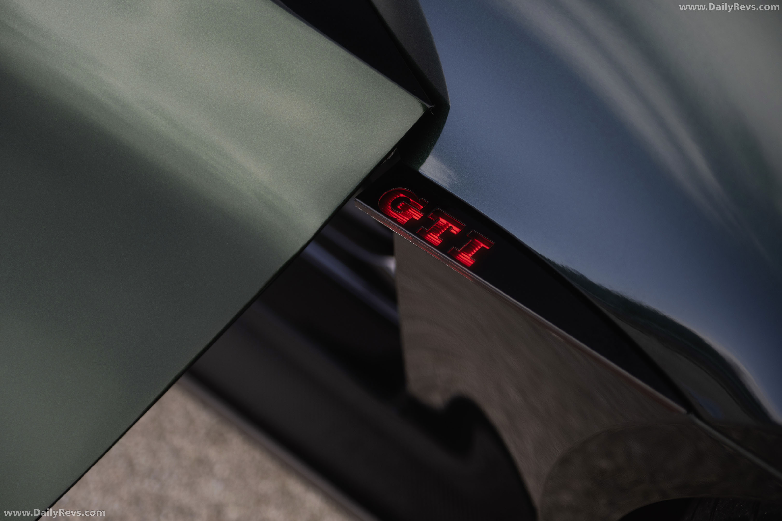 2014 Volkswagen GTI Roadster Concept Exterior