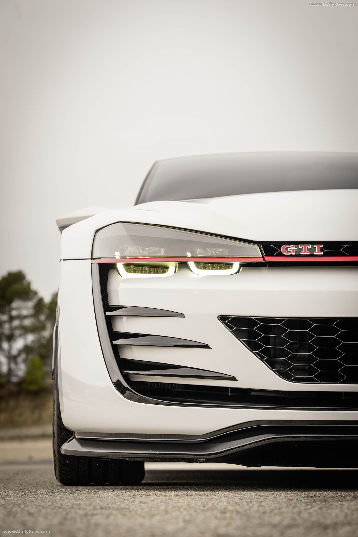 2013 Volkswagen Design Vision GTI Concept Exterior