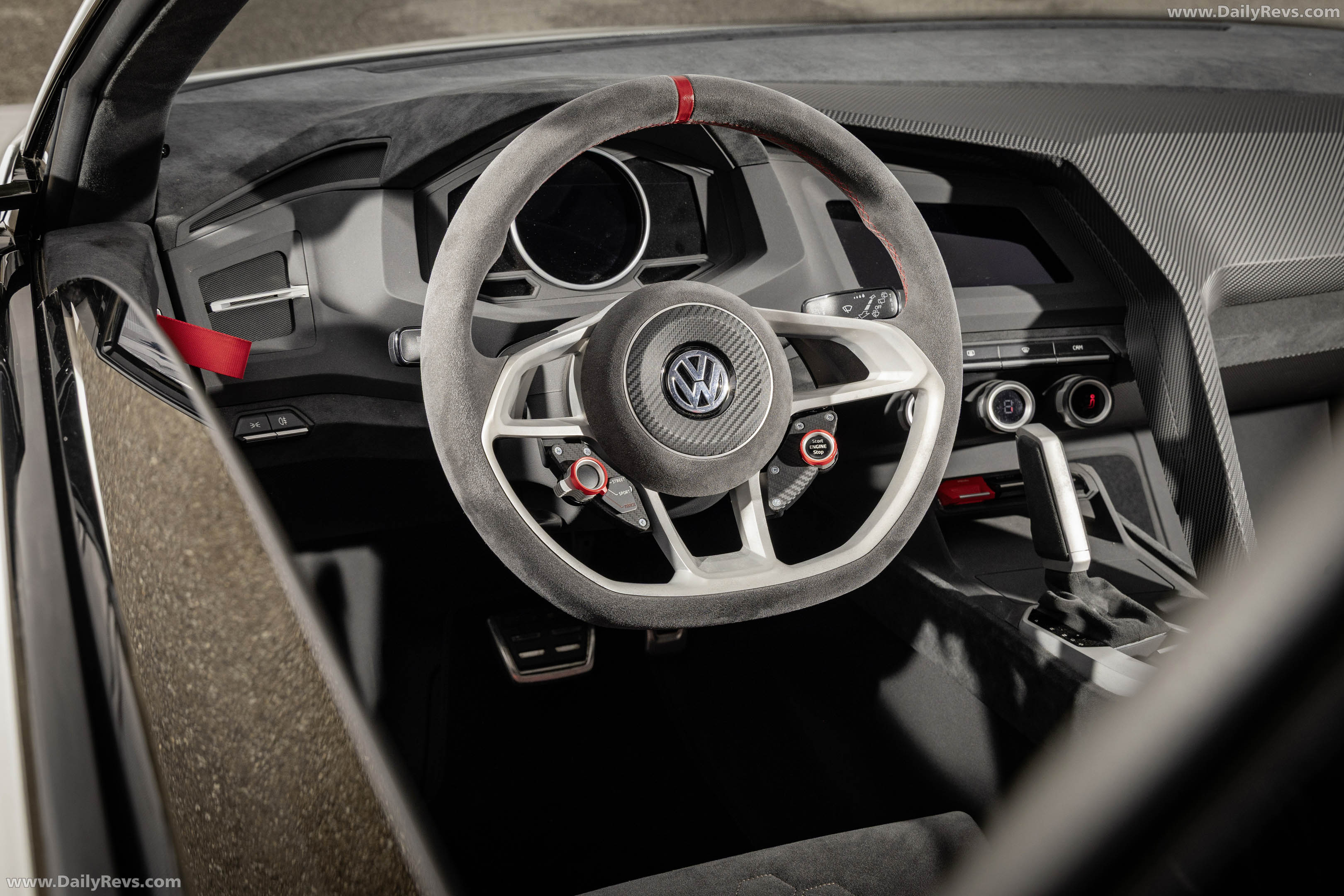 2013 Volkswagen Design Vision GTI Concept Interior