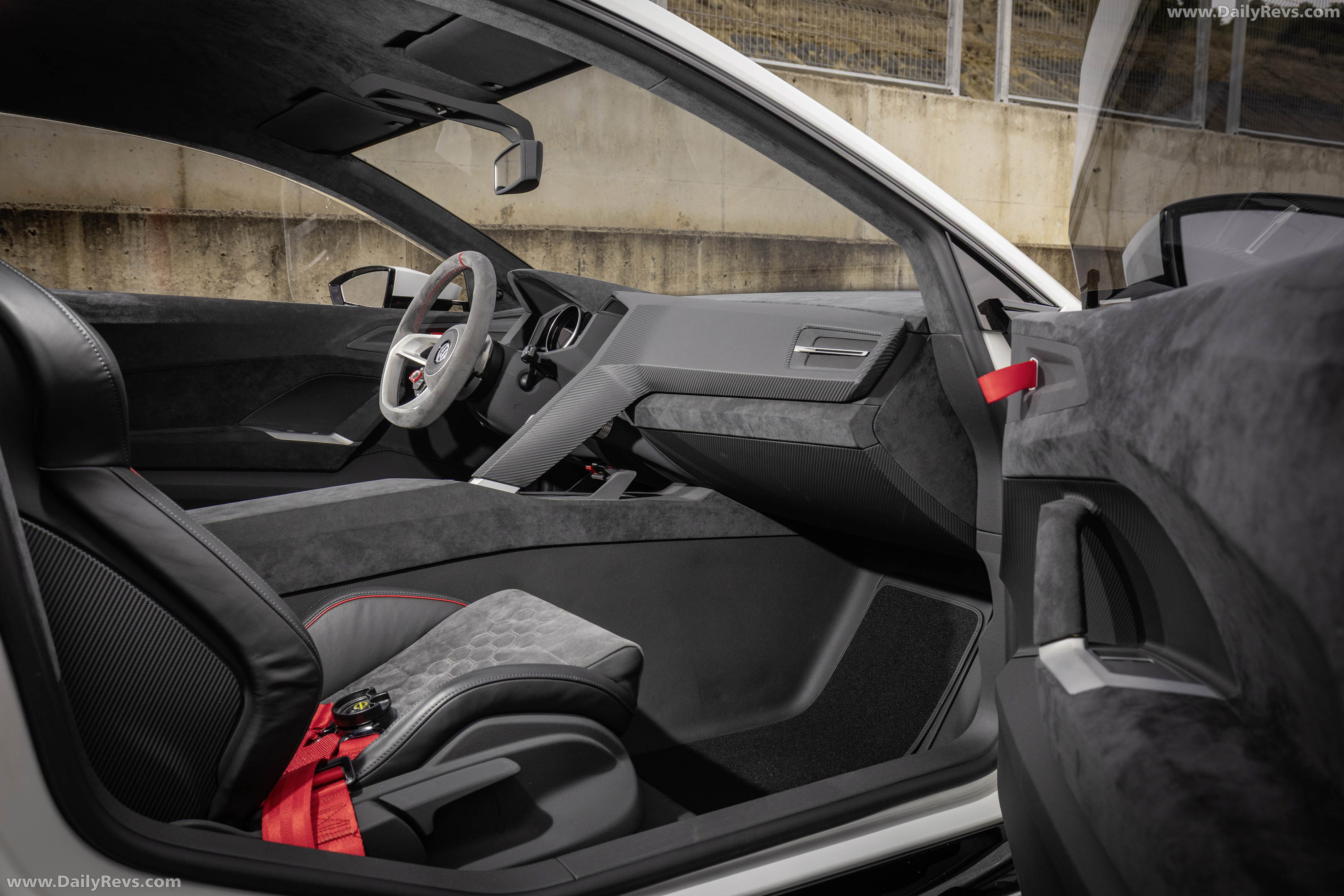 2013 Volkswagen Design Vision GTI Concept Interior