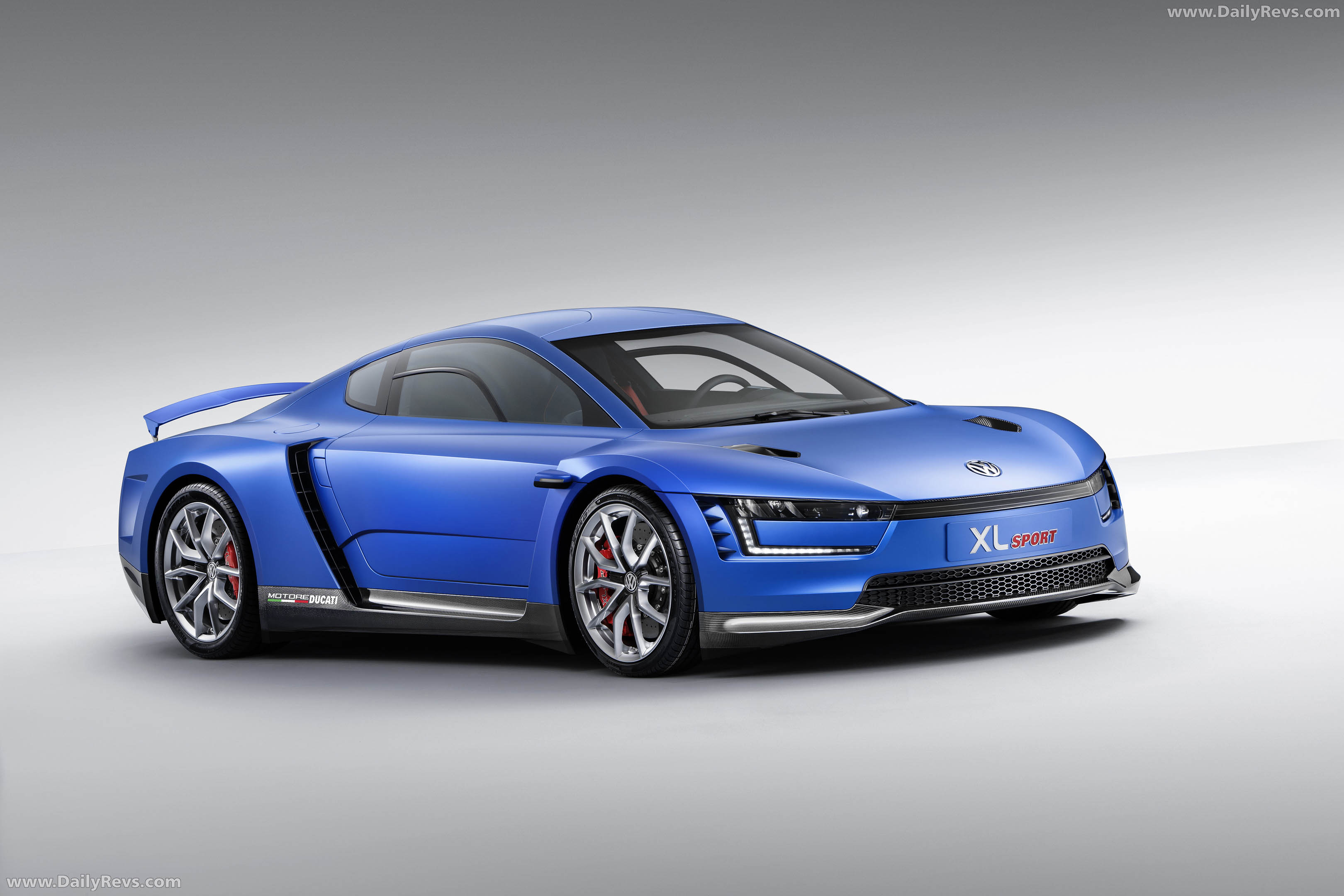 2014 Volkswagen XL Sport Concept Front View