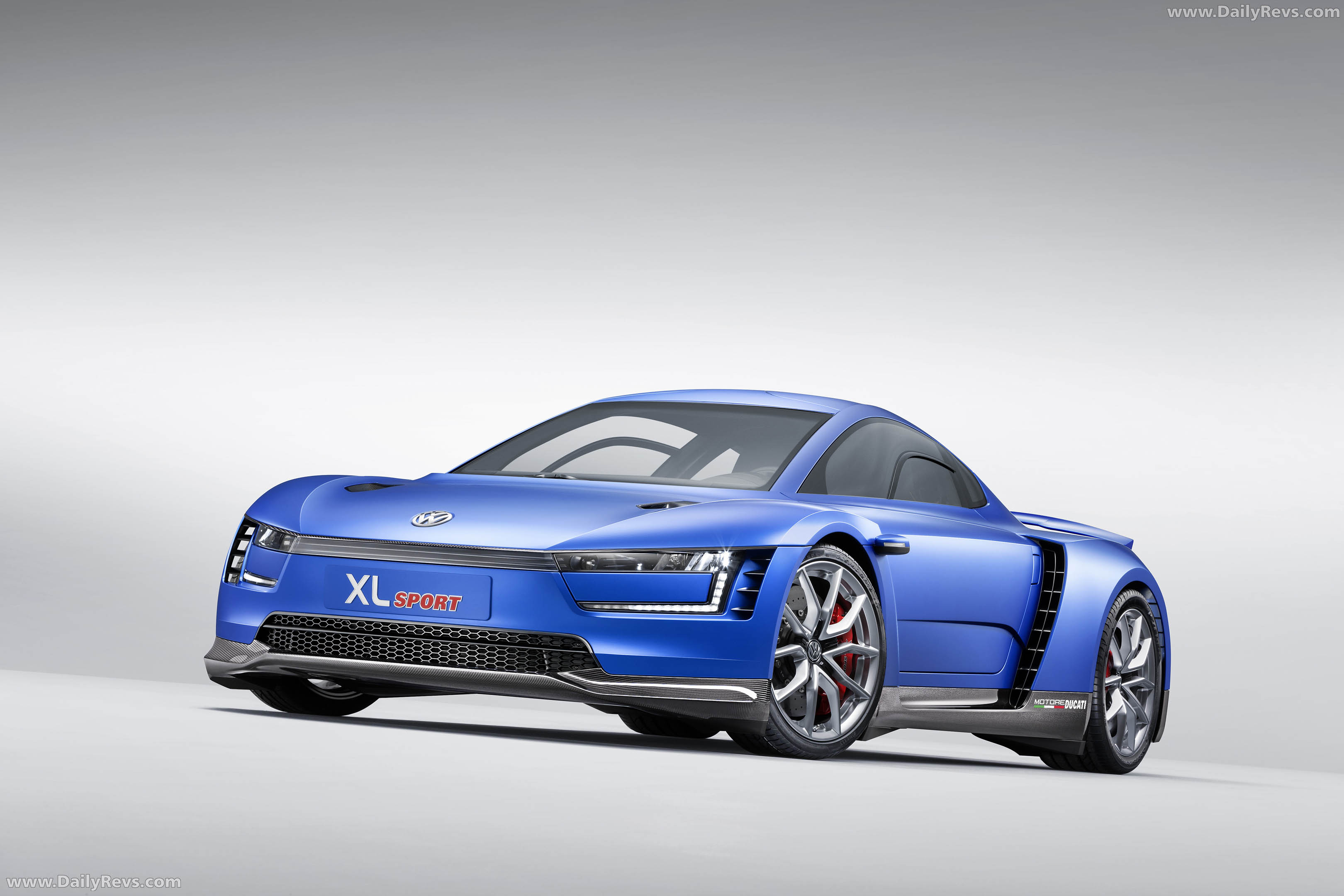 2014 Volkswagen XL Sport Concept Front View