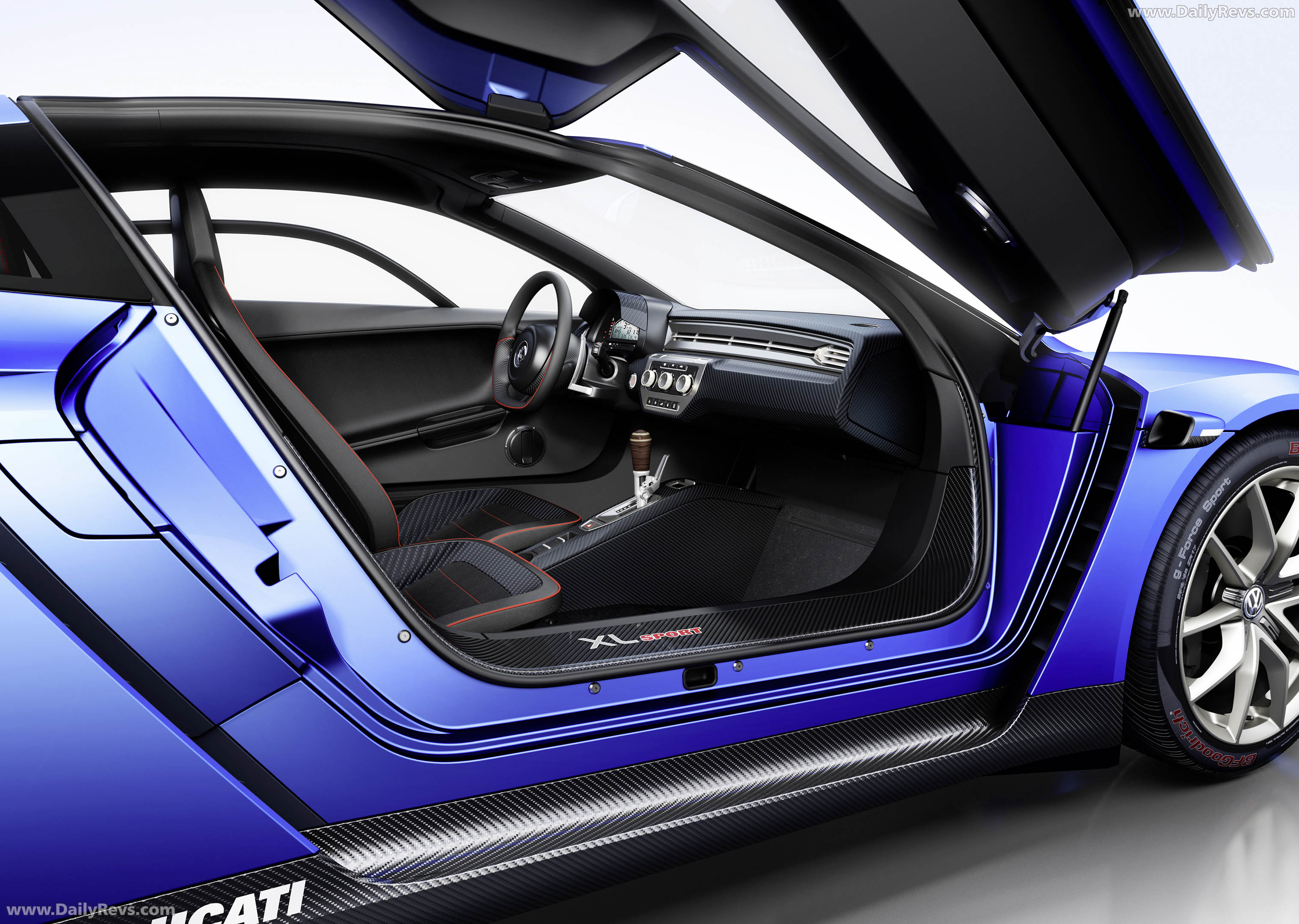 2014 Volkswagen XL Sport Concept Interior