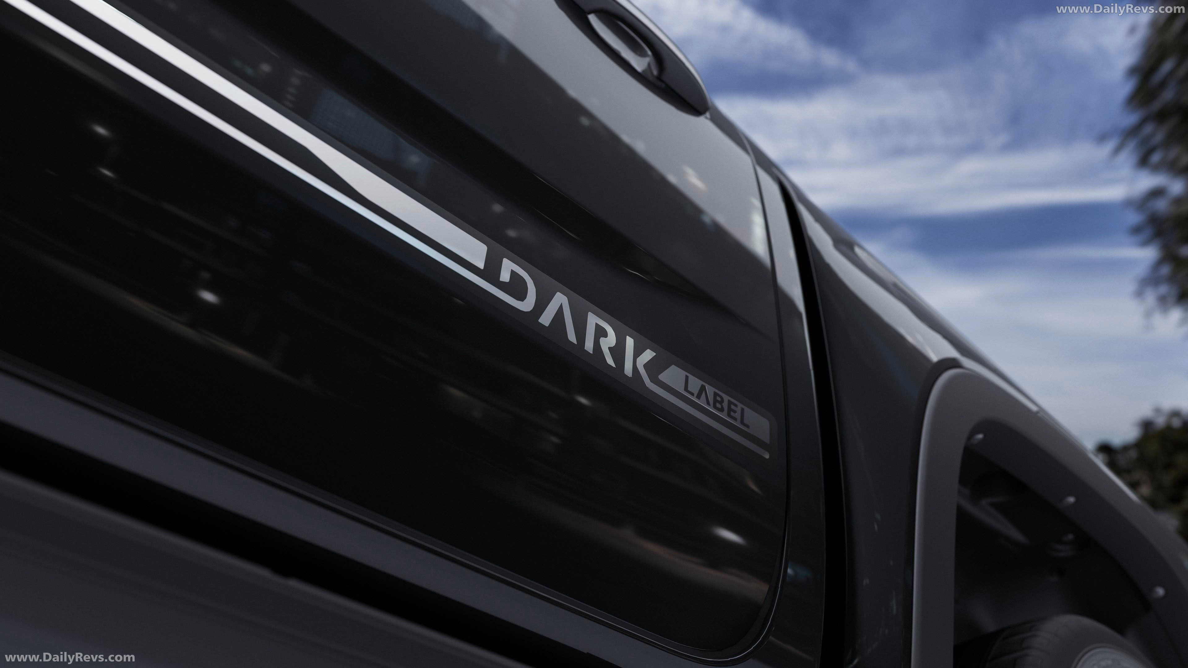 2026 Volkswagen Amarok Dark Label V6 Exterior