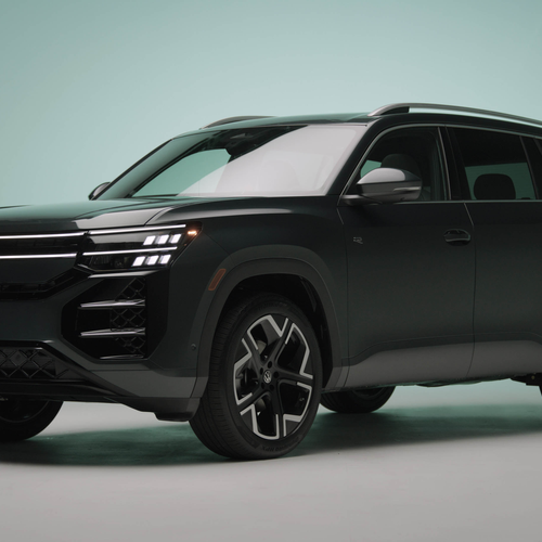 2027 Volkswagen Atlas R-Line Front View