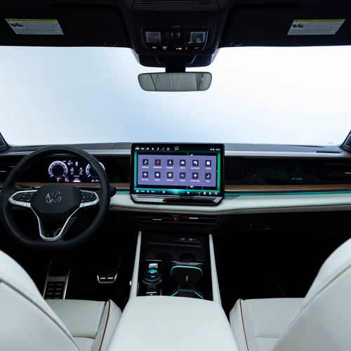 2027 Volkswagen Atlas R-Line Interior