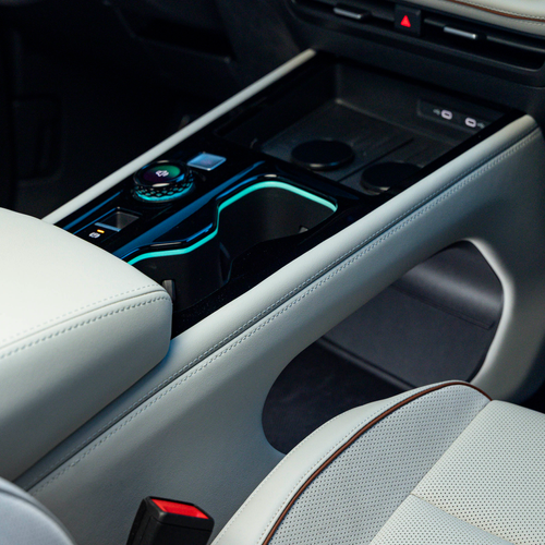 2027 Volkswagen Atlas R-Line Interior
