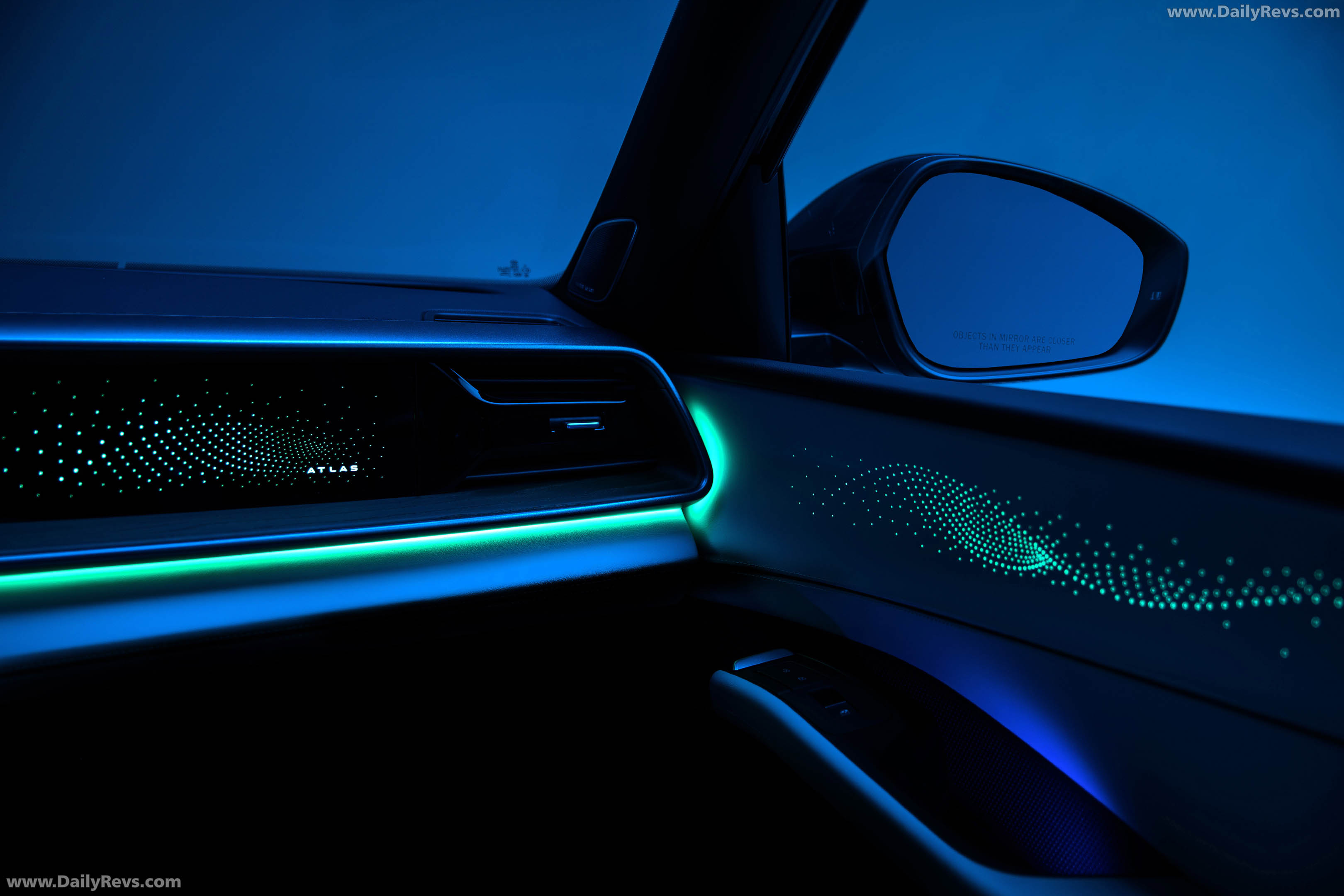 2027 Volkswagen Atlas R-Line Interior