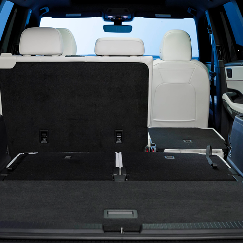2027 Volkswagen Atlas R-Line Interior