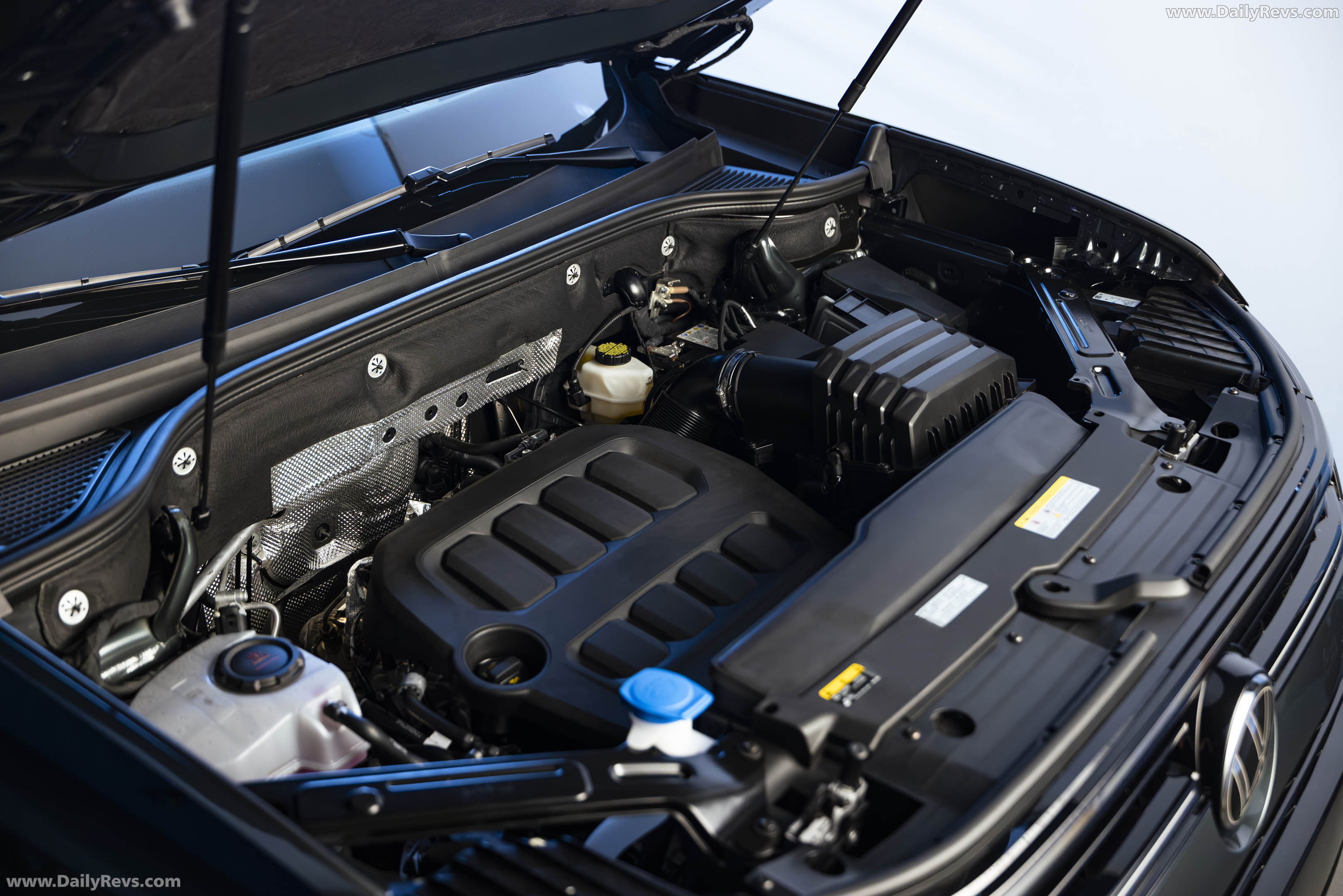 2027 Volkswagen Atlas R-Line Engine