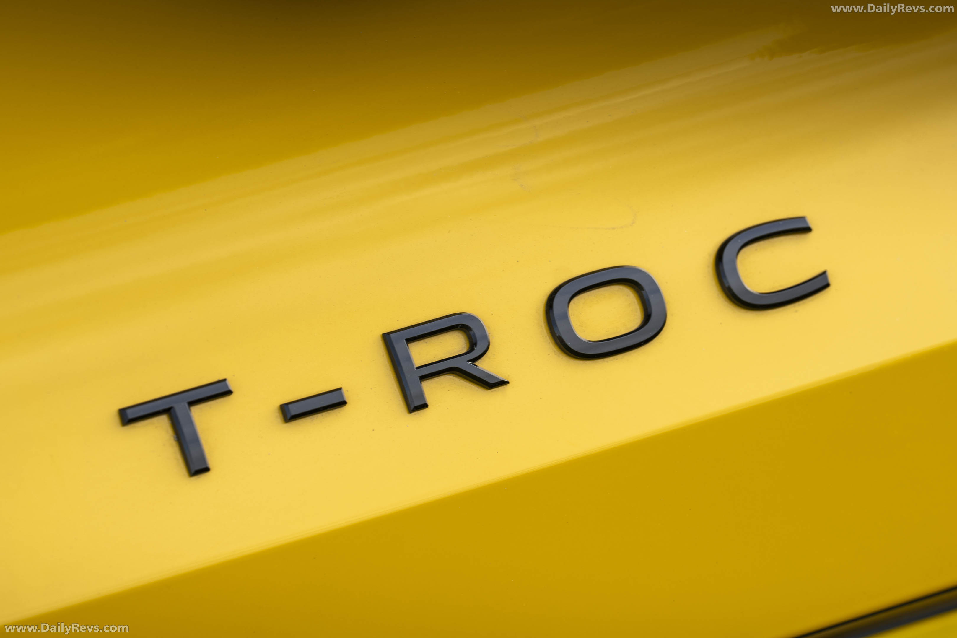 2026 Volkswagen T-Roc R-Line UK Version Exterior