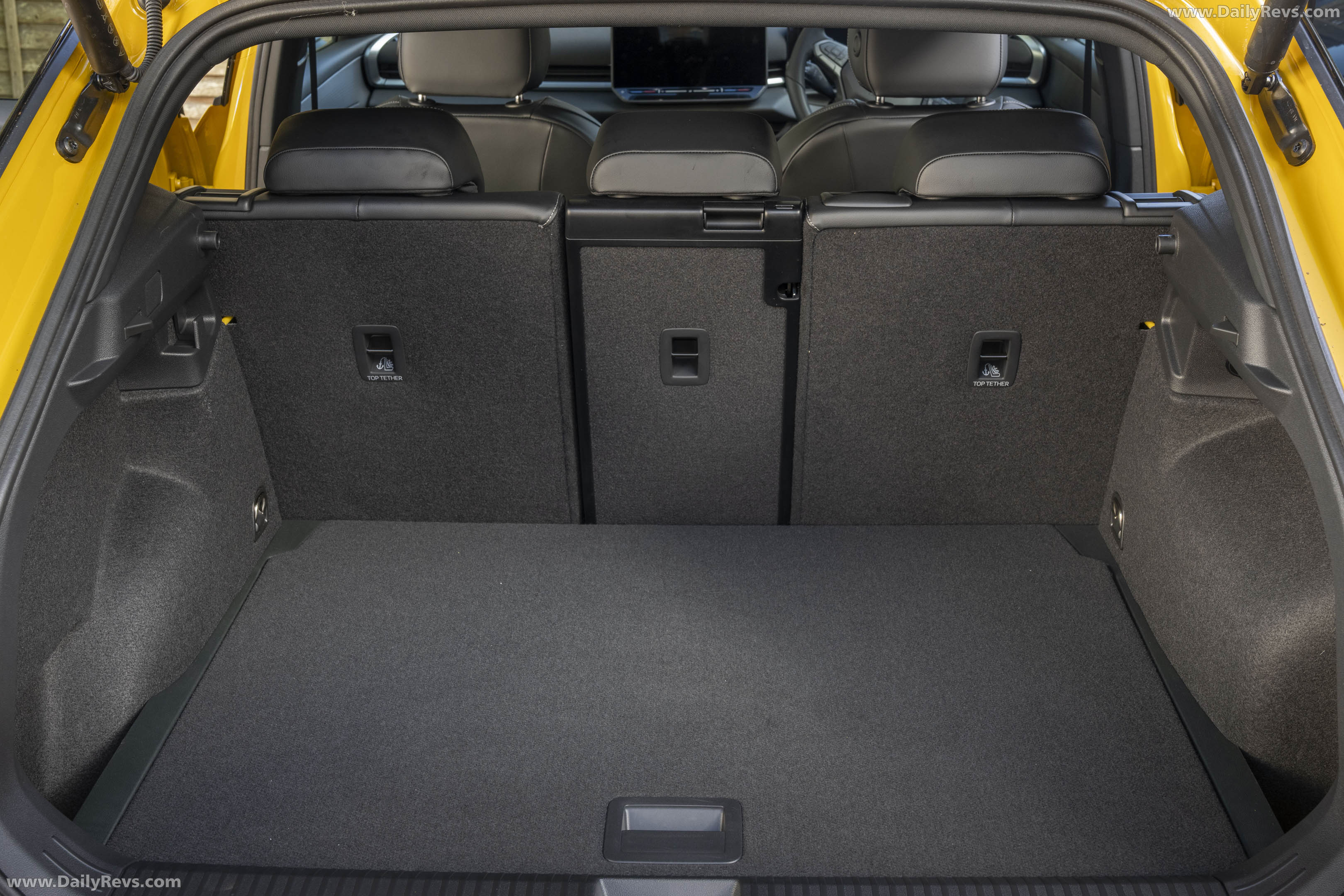 2026 Volkswagen T-Roc R-Line UK Version Interior