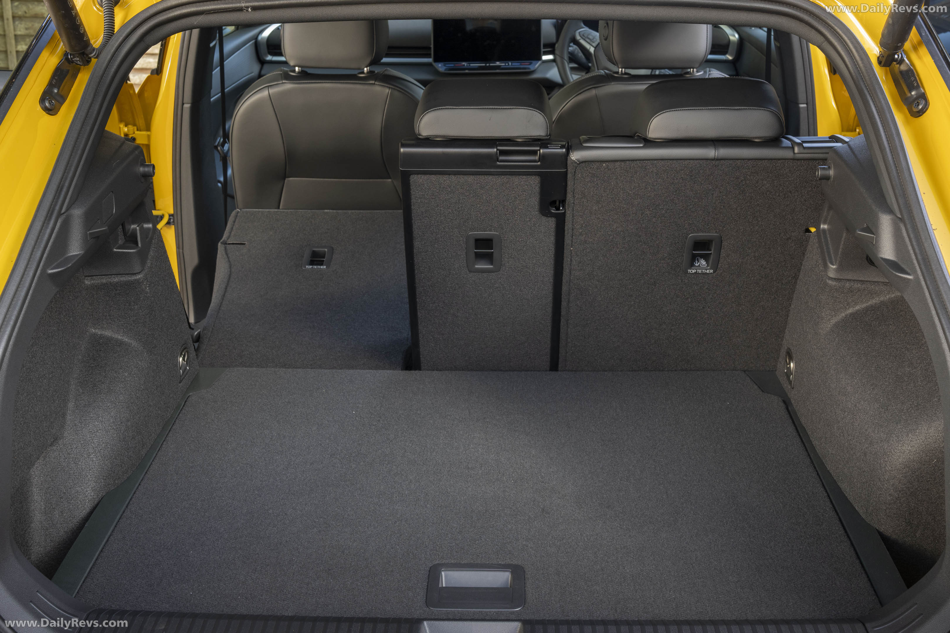 2026 Volkswagen T-Roc R-Line UK Version Interior