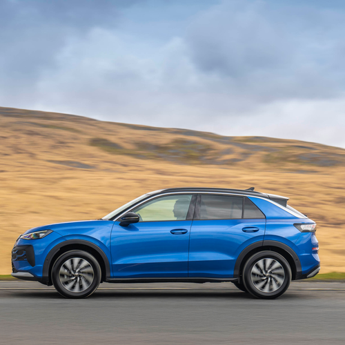2026 Volkswagen T-Roc Life Side View