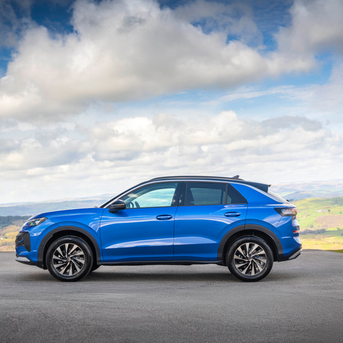 2026 Volkswagen T-Roc Life Side View