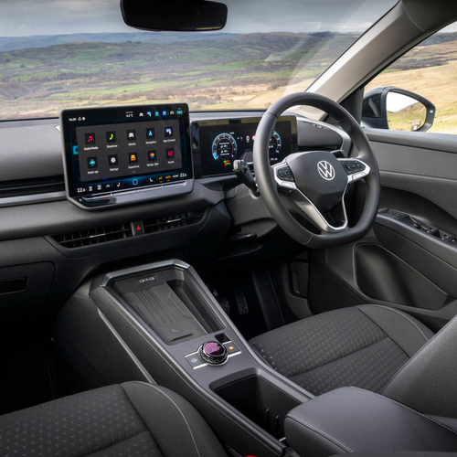 2026 Volkswagen T-Roc Life Interior