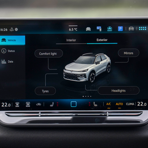 2026 Volkswagen T-Roc Life Interior