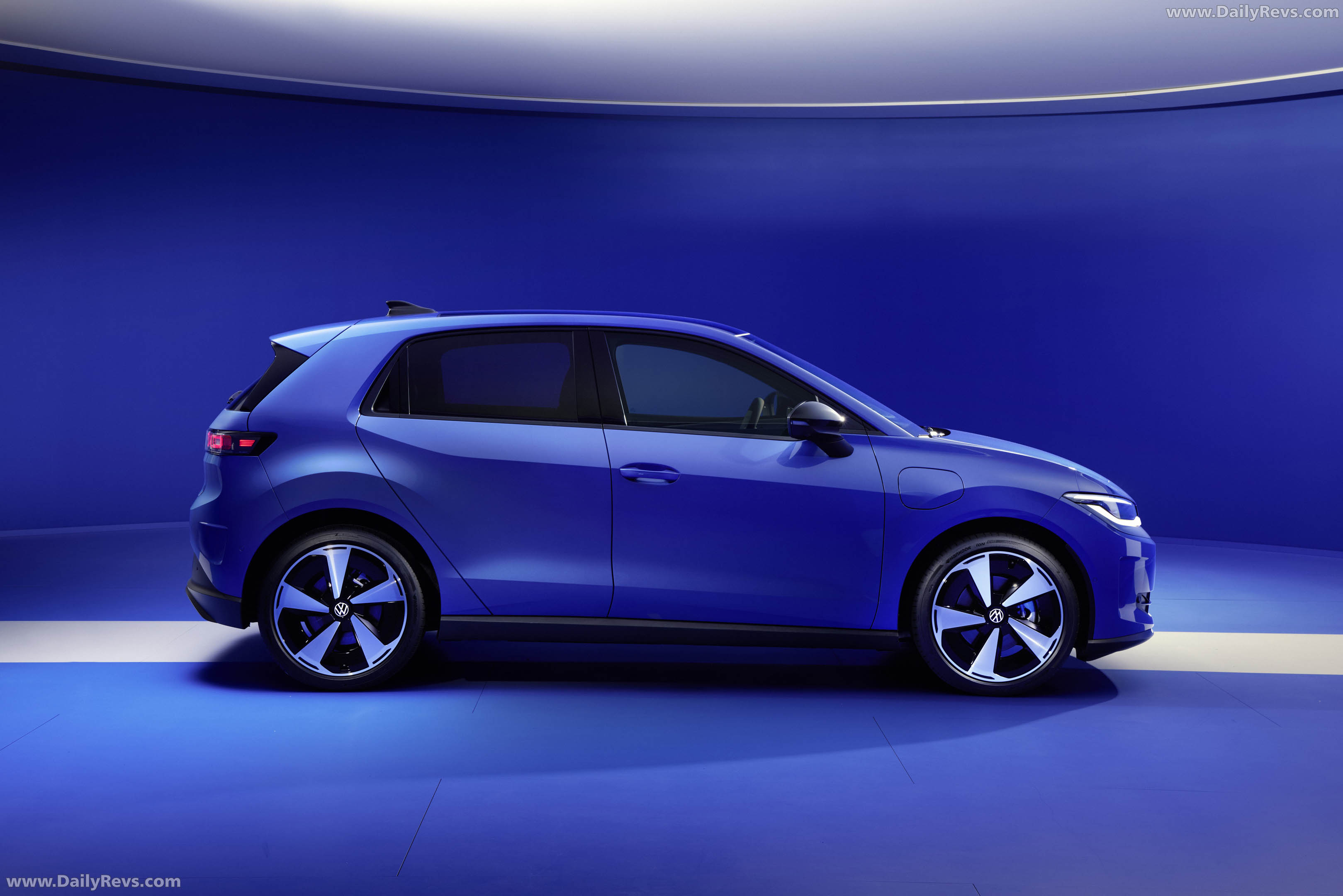 2027 Volkswagen ID. Polo Side View