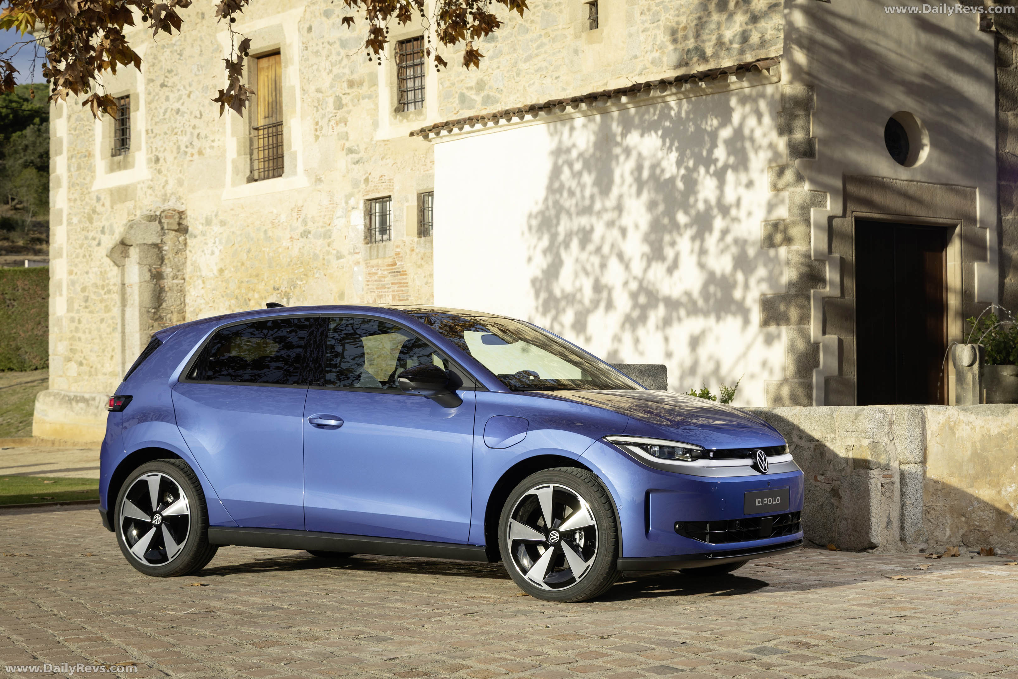 2027 Volkswagen ID. Polo Side View