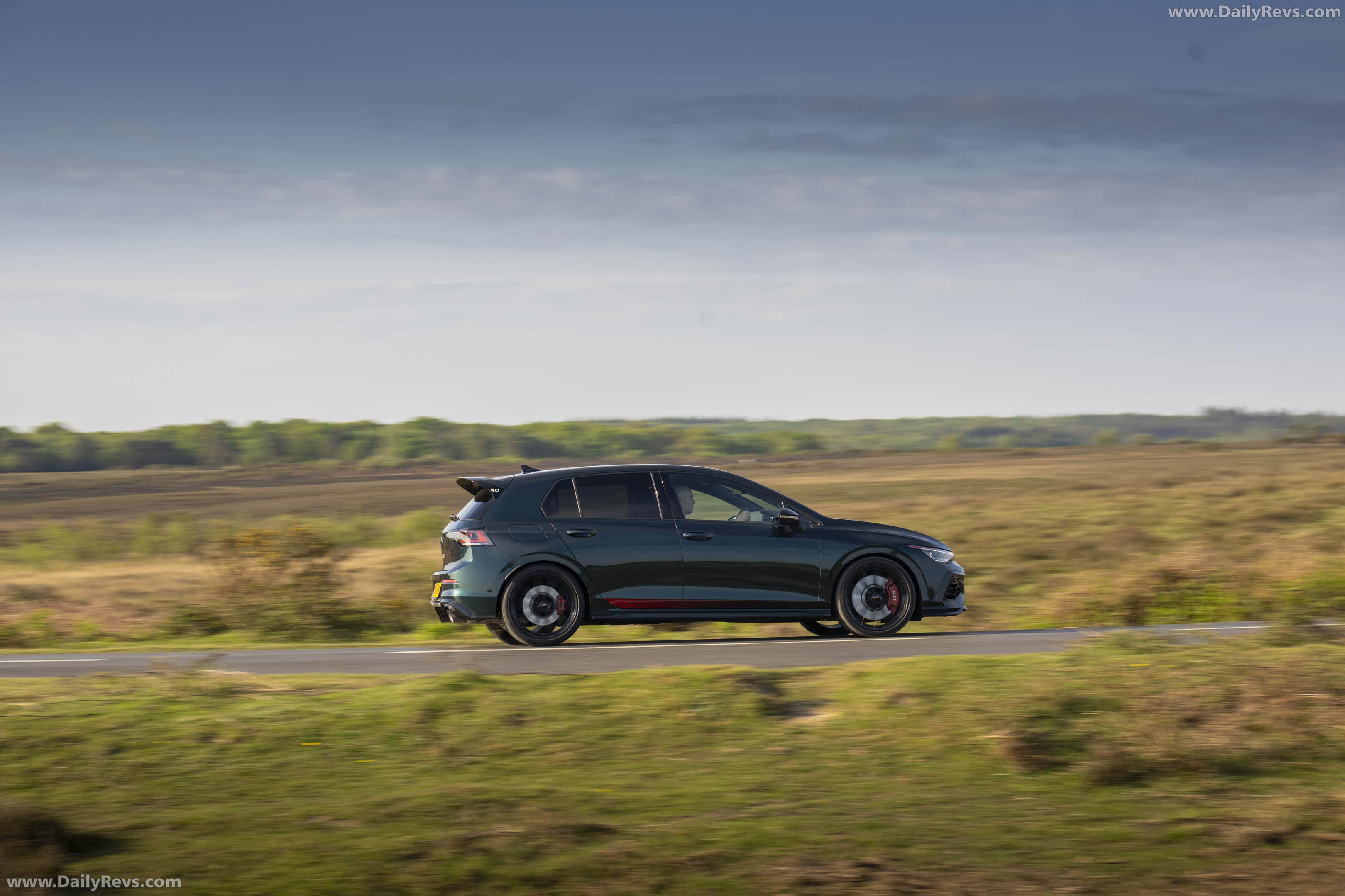 2026 Volkswagen Golf GTI EDITION 50 UK Version Side View