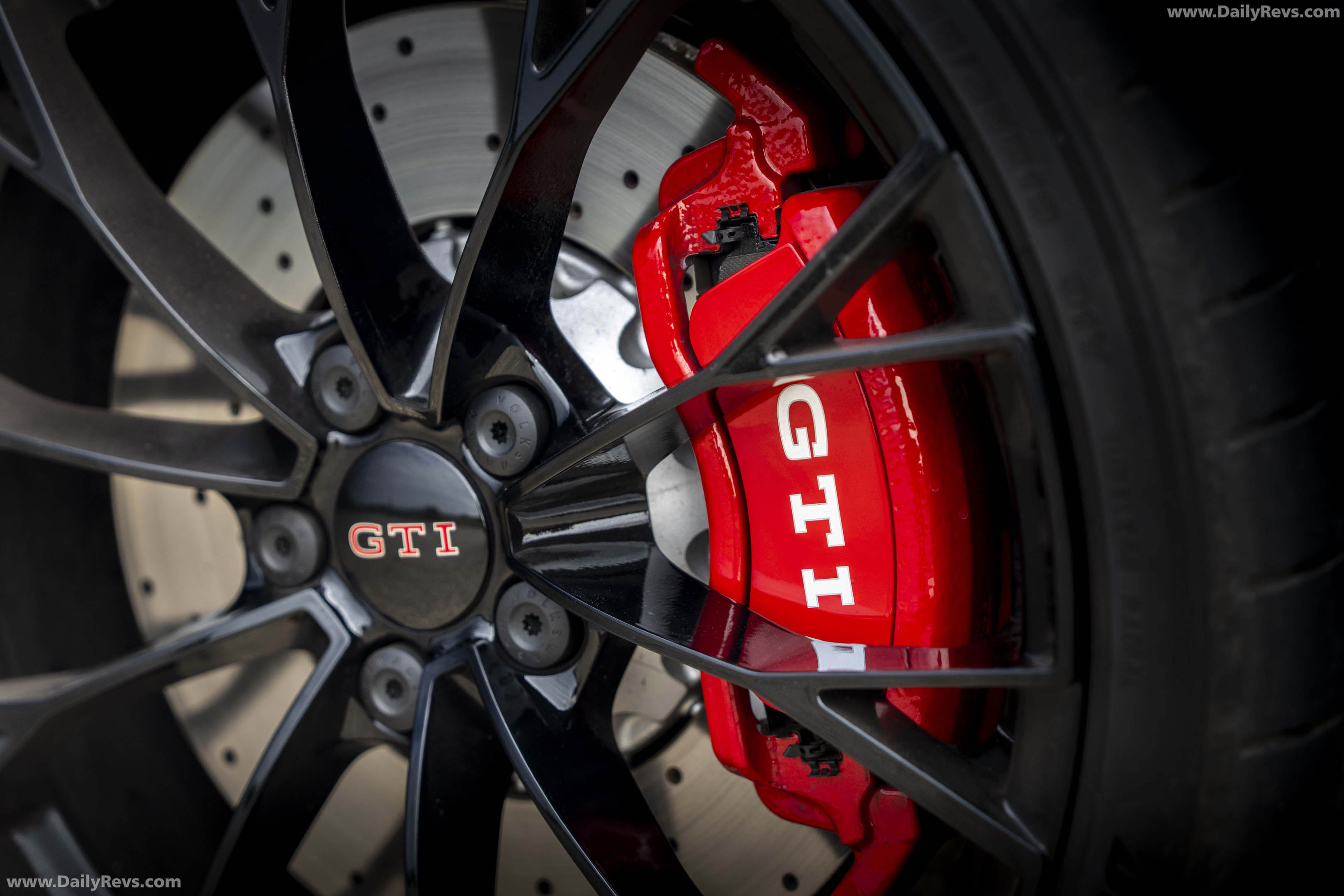 2026 Volkswagen Golf GTI EDITION 50 UK Version Exterior