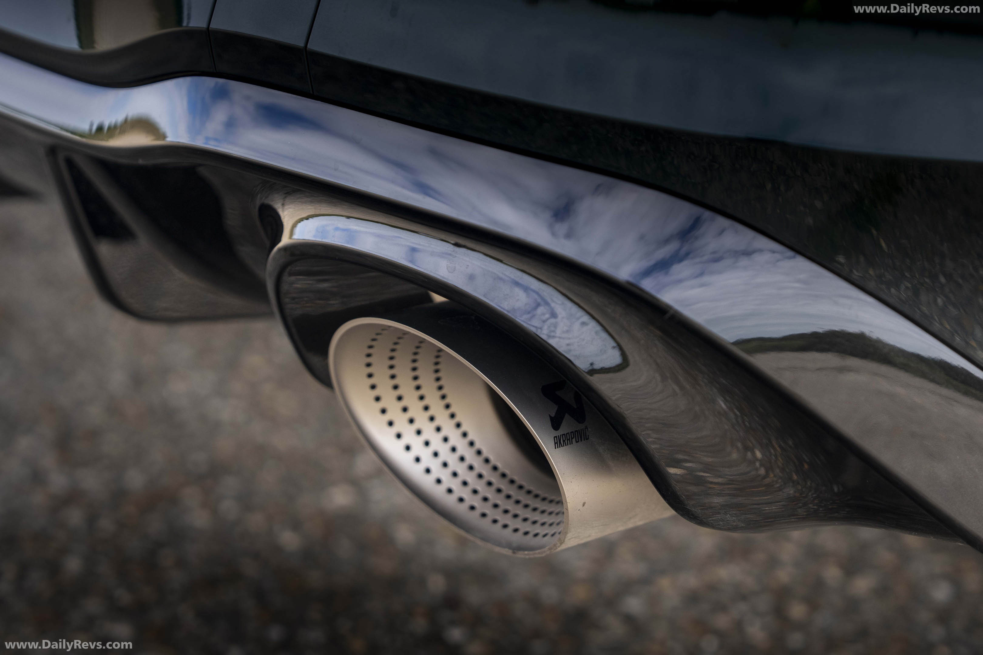 2026 Volkswagen Golf GTI EDITION 50 UK Version Exterior