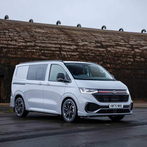 2026 Volkswagen Transporter Sportline UK Version Front View