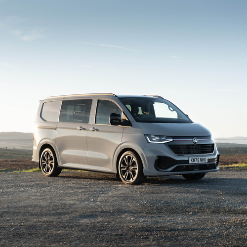 2026 Volkswagen Transporter Sportline UK Version Front View