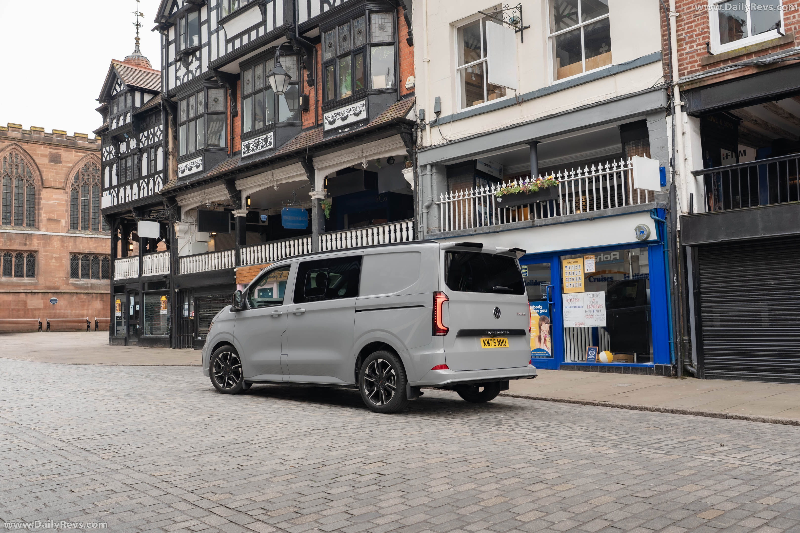 2026 Volkswagen Transporter Sportline UK Version Rear View