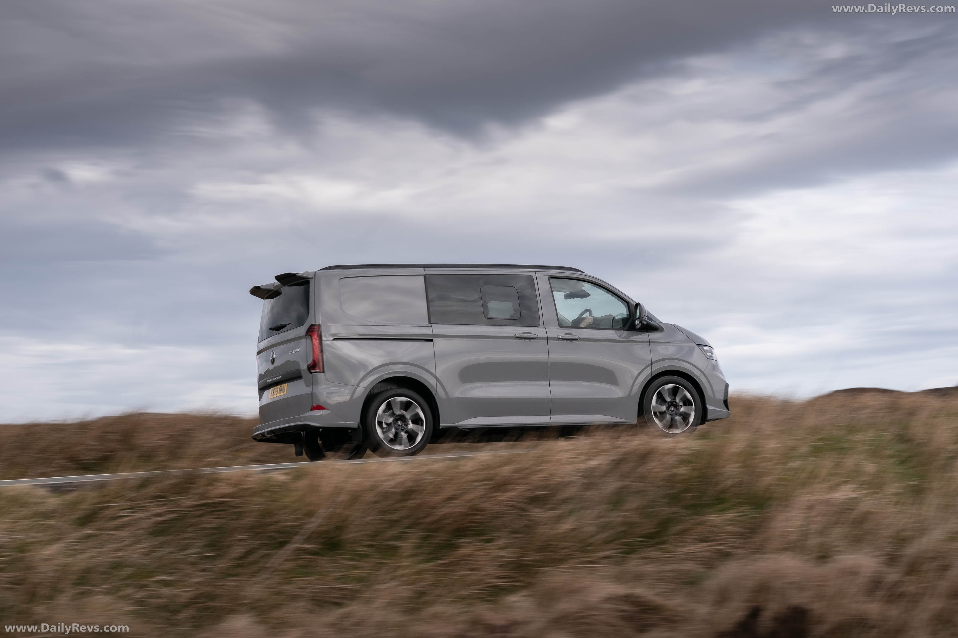 2026 Volkswagen Transporter Sportline UK Version Rear View